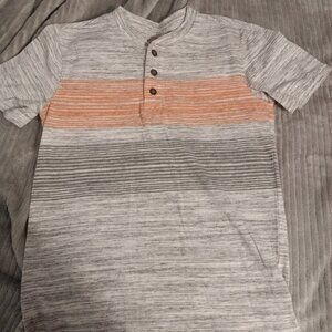 Cat and Jack Size 8/10 Short Sleeved Shirt